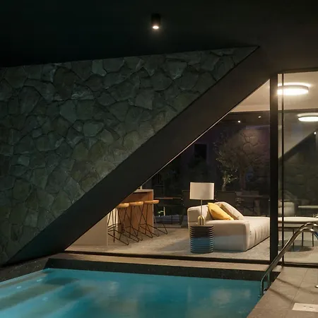 House With A Swimming Pool Mugeba, - 22891 Feriehus